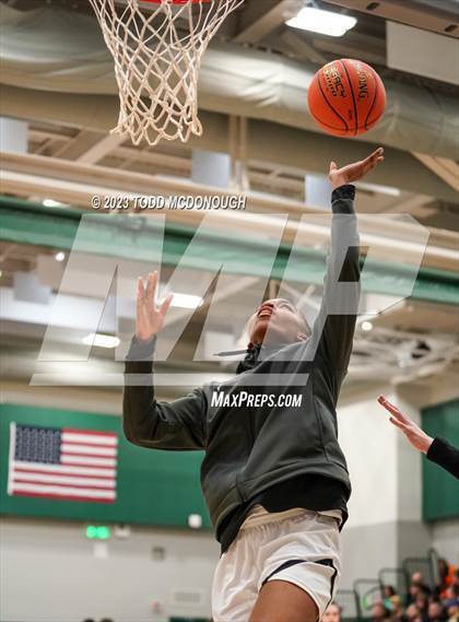 Thumbnail 1 in White Plains vs Monroe-Woodbury (NYSPHSAA Class AA Regionals) photogallery.