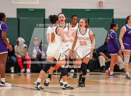 Thumbnail 2 in White Plains vs Monroe-Woodbury (NYSPHSAA Class AA Regionals) photogallery.