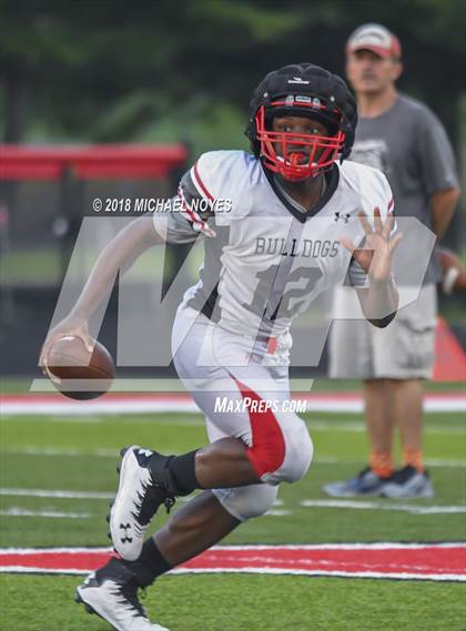 Thumbnail 2 in New Albany @ East Central (Scrimmage) photogallery.