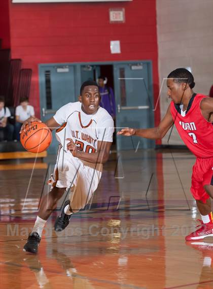 Thumbnail 3 in Horn [Dr. John] vs White [W.T.] (Carrollton-Farmers Branch Basketball Classic) photogallery.