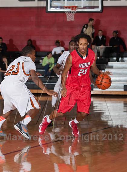 Thumbnail 3 in Horn [Dr. John] vs White [W.T.] (Carrollton-Farmers Branch Basketball Classic) photogallery.
