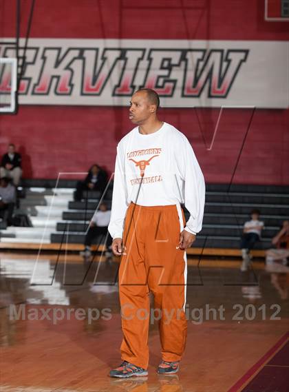 Thumbnail 1 in Horn [Dr. John] vs White [W.T.] (Carrollton-Farmers Branch Basketball Classic) photogallery.