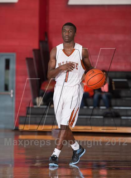 Thumbnail 1 in Horn [Dr. John] vs White [W.T.] (Carrollton-Farmers Branch Basketball Classic) photogallery.