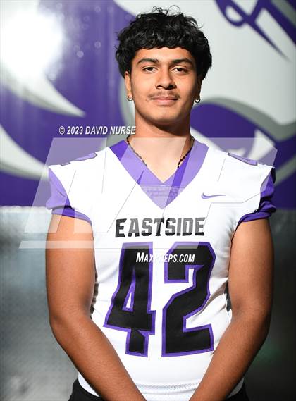 Thumbnail 1 in Eastside (Individuals) photogallery.