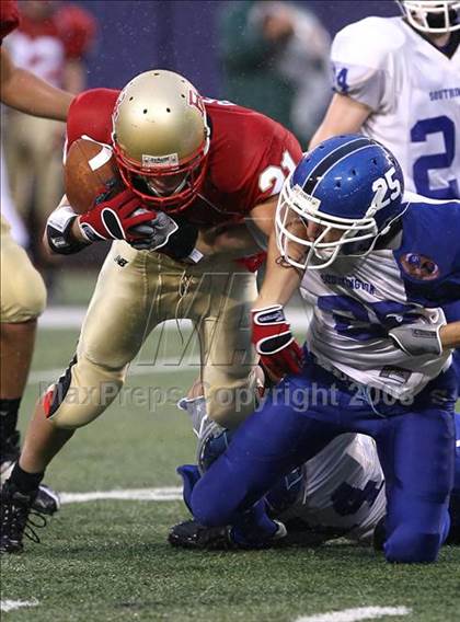 Thumbnail 3 in Southington vs. Bergen Catholic (Kickoff Classic @ Giants Stadium) photogallery.