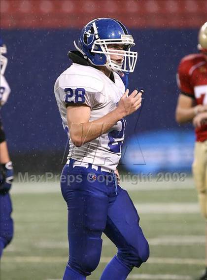Thumbnail 3 in Southington vs. Bergen Catholic (Kickoff Classic @ Giants Stadium) photogallery.