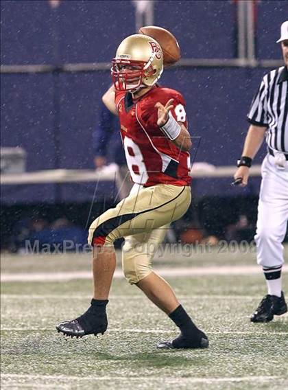 Thumbnail 3 in Southington vs. Bergen Catholic (Kickoff Classic @ Giants Stadium) photogallery.