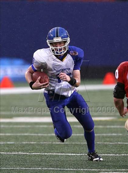Thumbnail 2 in Southington vs. Bergen Catholic (Kickoff Classic @ Giants Stadium) photogallery.