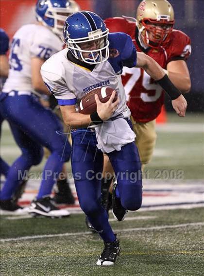 Thumbnail 1 in Southington vs. Bergen Catholic (Kickoff Classic @ Giants Stadium) photogallery.