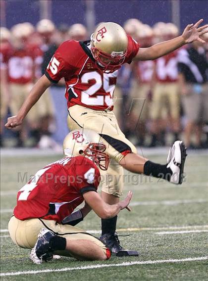 Thumbnail 1 in Southington vs. Bergen Catholic (Kickoff Classic @ Giants Stadium) photogallery.