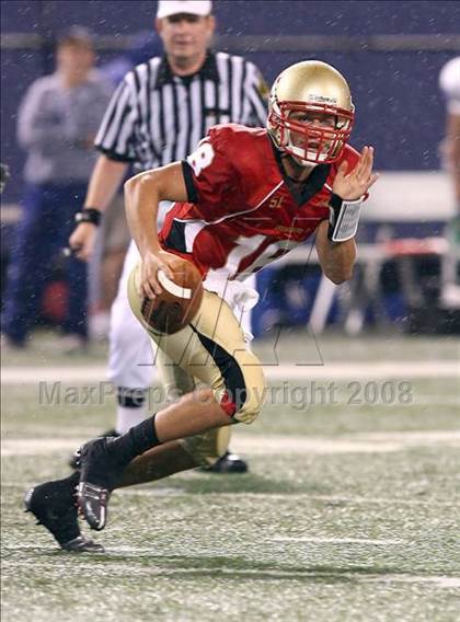 Thumbnail 1 in Southington vs. Bergen Catholic (Kickoff Classic @ Giants Stadium) photogallery.