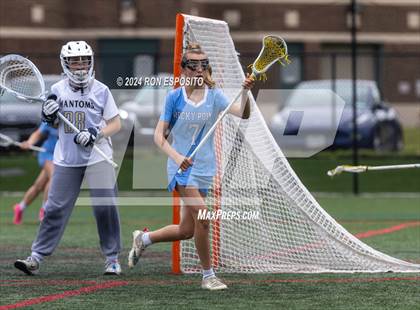 Thumbnail 3 in Rocky Point vs Bayport-Blue Point (Section XI Class C Semifinal) photogallery.