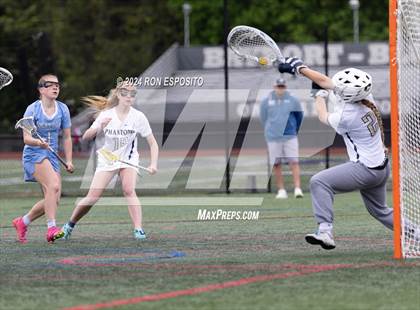 Thumbnail 3 in Rocky Point vs Bayport-Blue Point (Section XI Class C Semifinal) photogallery.