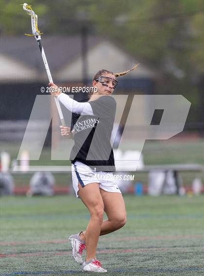 Thumbnail 3 in Rocky Point vs Bayport-Blue Point (Section XI Class C Semifinal) photogallery.
