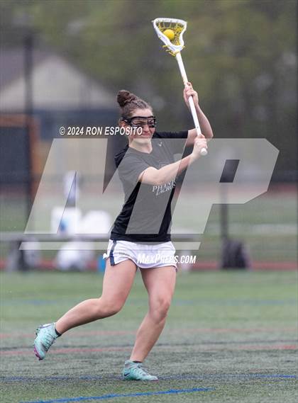 Thumbnail 1 in Rocky Point vs Bayport-Blue Point (Section XI Class C Semifinal) photogallery.
