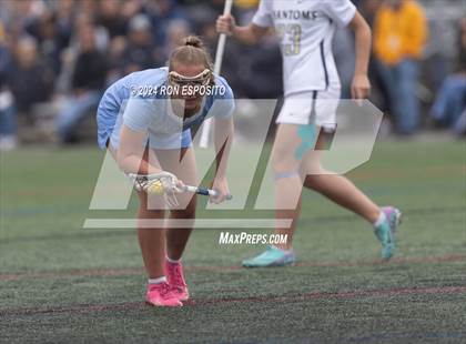 Thumbnail 3 in Rocky Point vs Bayport-Blue Point (Section XI Class C Semifinal) photogallery.
