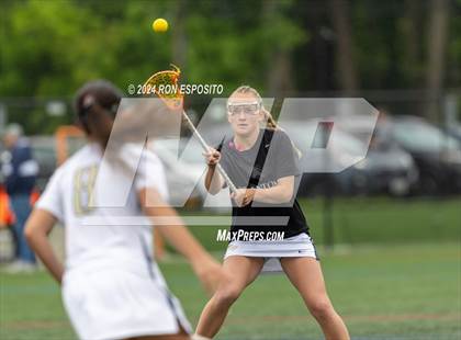 Thumbnail 1 in Rocky Point vs Bayport-Blue Point (Section XI Class C Semifinal) photogallery.