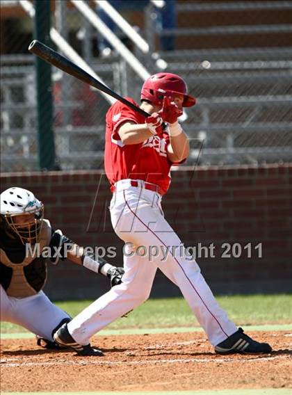 Thumbnail 2 in Pasadena Memorial vs Katy (Kenny Crafton Tournament) photogallery.