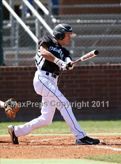 Thumbnail 2 in Pasadena Memorial vs Katy (Kenny Crafton Tournament) photogallery.