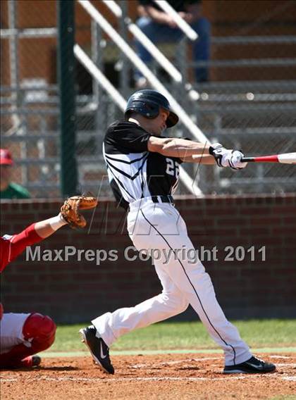 Thumbnail 2 in Pasadena Memorial vs Katy (Kenny Crafton Tournament) photogallery.