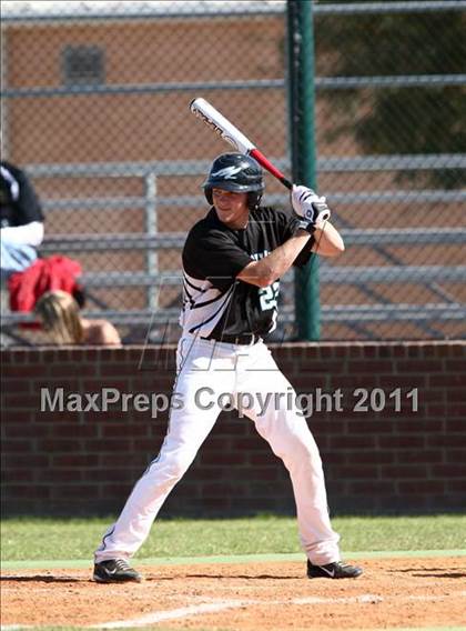 Thumbnail 2 in Pasadena Memorial vs Katy (Kenny Crafton Tournament) photogallery.