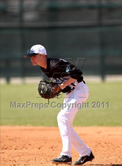 Thumbnail 3 in Pasadena Memorial vs Katy (Kenny Crafton Tournament) photogallery.