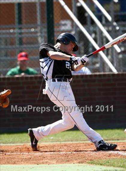 Thumbnail 1 in Pasadena Memorial vs Katy (Kenny Crafton Tournament) photogallery.