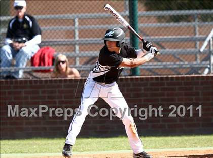 Thumbnail 2 in Pasadena Memorial vs Katy (Kenny Crafton Tournament) photogallery.