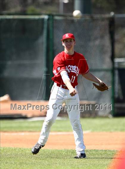 Thumbnail 2 in Pasadena Memorial vs Katy (Kenny Crafton Tournament) photogallery.