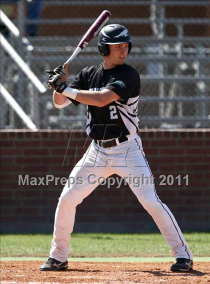 Thumbnail 2 in Pasadena Memorial vs Katy (Kenny Crafton Tournament) photogallery.