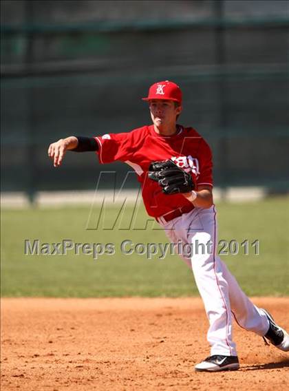 Thumbnail 1 in Pasadena Memorial vs Katy (Kenny Crafton Tournament) photogallery.