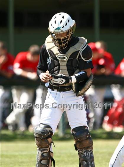 Thumbnail 1 in Pasadena Memorial vs Katy (Kenny Crafton Tournament) photogallery.