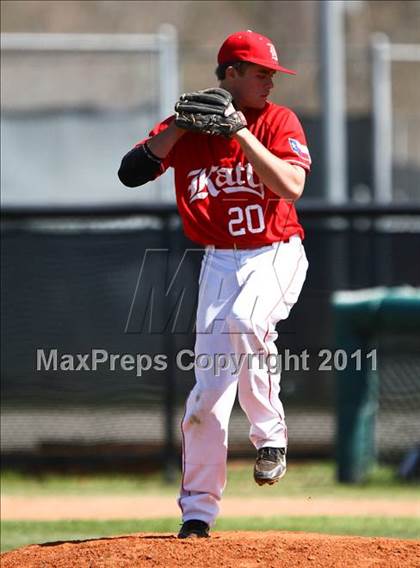 Thumbnail 3 in Pasadena Memorial vs Katy (Kenny Crafton Tournament) photogallery.
