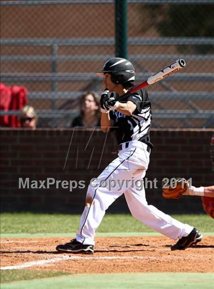 Thumbnail 3 in Pasadena Memorial vs Katy (Kenny Crafton Tournament) photogallery.