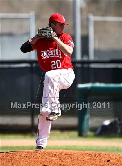 Thumbnail 1 in Pasadena Memorial vs Katy (Kenny Crafton Tournament) photogallery.