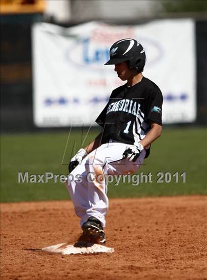 Thumbnail 3 in Pasadena Memorial vs Katy (Kenny Crafton Tournament) photogallery.