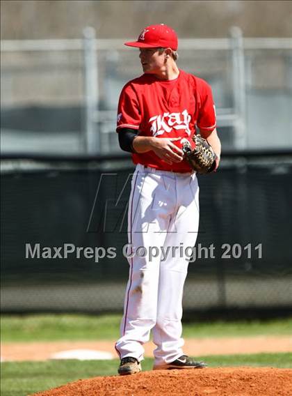 Thumbnail 1 in Pasadena Memorial vs Katy (Kenny Crafton Tournament) photogallery.