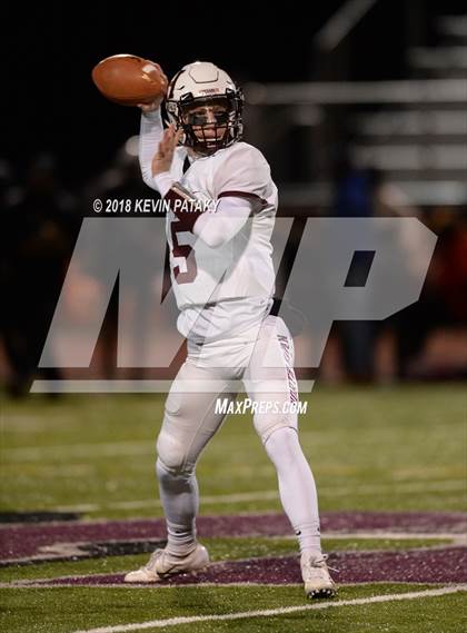 Thumbnail 1 in North Haven @ Windsor (CIAC Class L Qtr Final) photogallery.