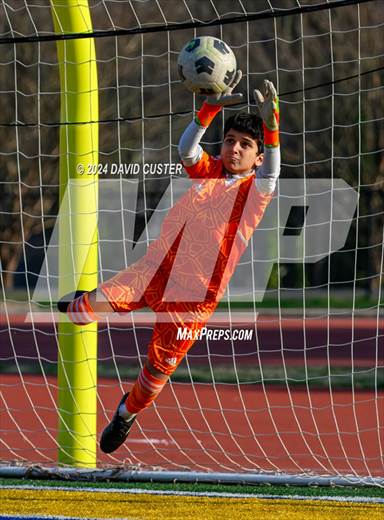 null - Photo 01