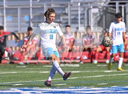 Thumbnail 2 in Lee vs Harlan photogallery.