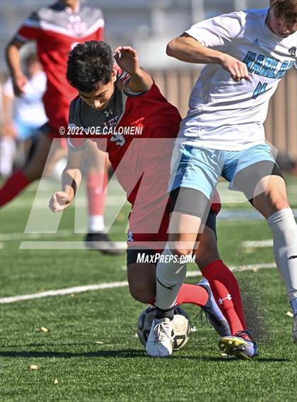 Thumbnail 1 in Lee vs Harlan photogallery.