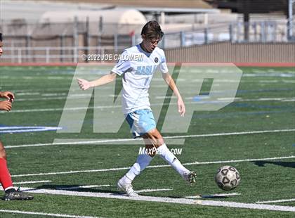 Thumbnail 1 in Lee vs Harlan photogallery.