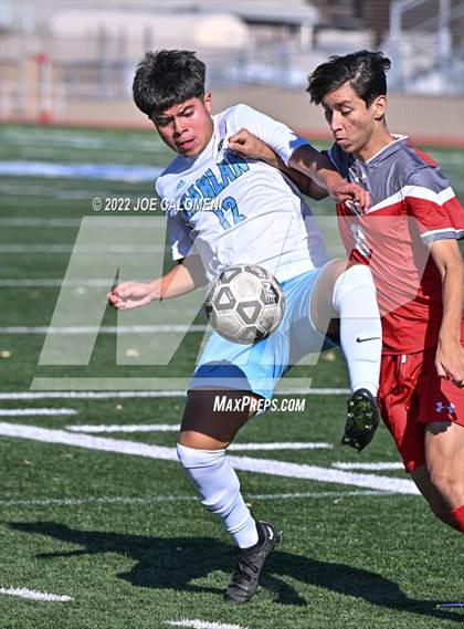 Thumbnail 2 in Lee vs Harlan photogallery.