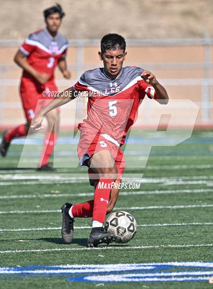 Thumbnail 2 in Lee vs Harlan photogallery.