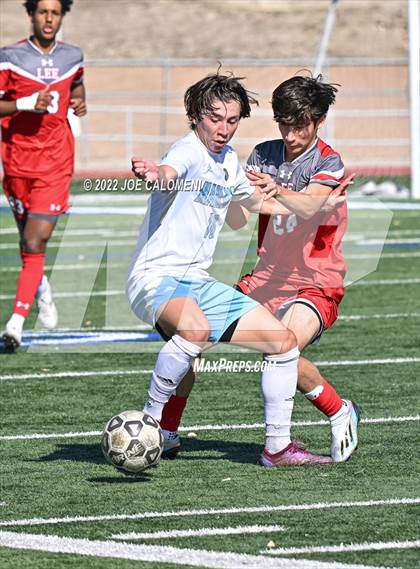 Thumbnail 1 in Lee vs Harlan photogallery.