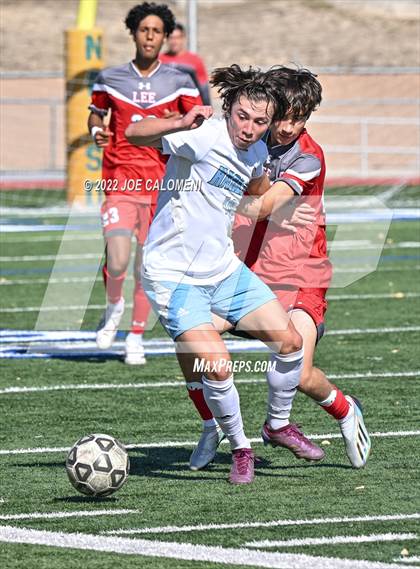 Thumbnail 2 in Lee vs Harlan photogallery.