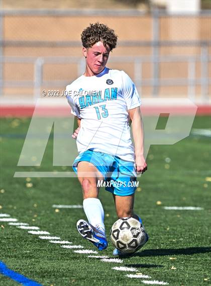 Thumbnail 1 in Lee vs Harlan photogallery.