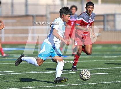 Thumbnail 1 in Lee vs Harlan photogallery.