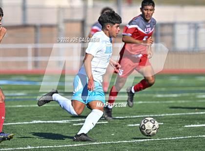 Thumbnail 3 in Lee vs Harlan photogallery.