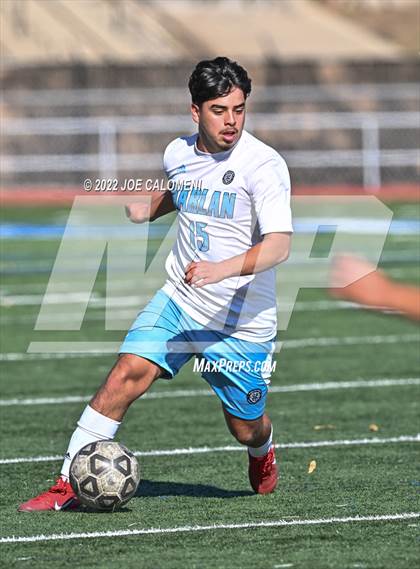 Thumbnail 3 in Lee vs Harlan photogallery.